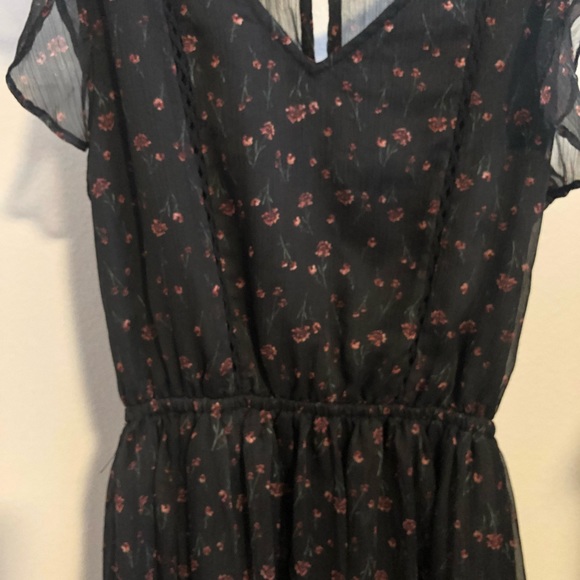 BB Dakota Dress - Picture 5 of 7